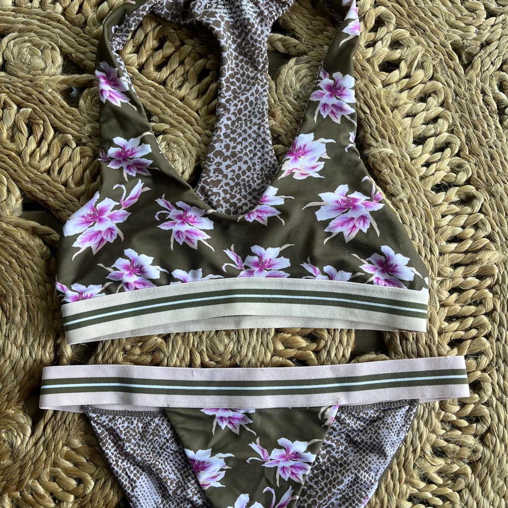 Acacia Bikini